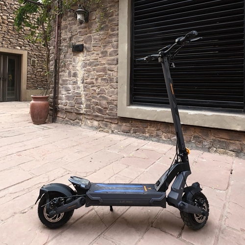 Ausom L2 Max Trottinette Électrique, Double moteur 2 x 1000 W, 48 V 20,8 Ah, Vitesse maximale de 25 km/h, Pneus 3 x 10 Pouces
