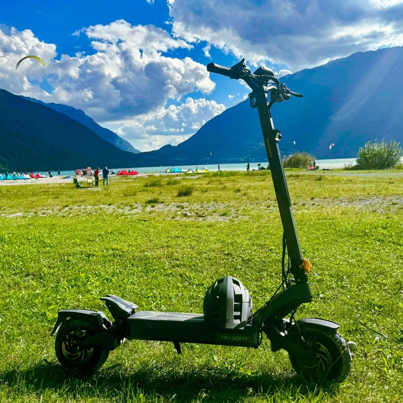 Ausom DT2 Pro Trottinette Électrique Double Moteur 2*1100 W — Autonomie Longue, Urbain & Tout-Terrain
