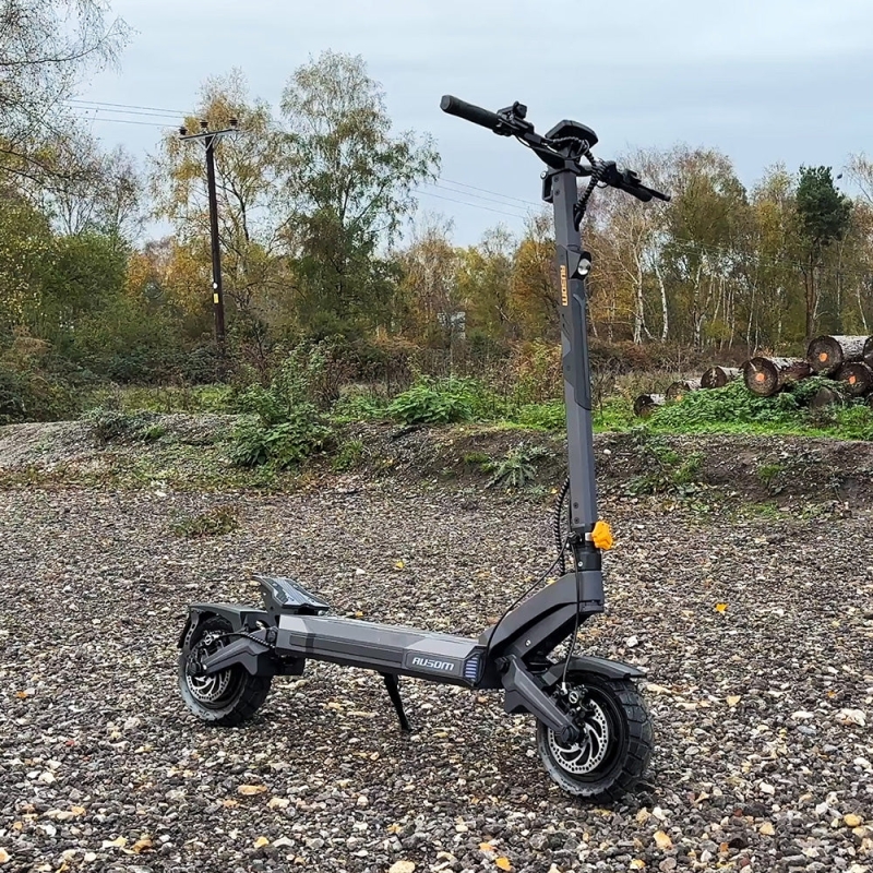 Ausom DT2 Pro Trottinette Électrique Double Moteur 2*1100 W — Autonomie Longue, Urbain & Tout-Terrain