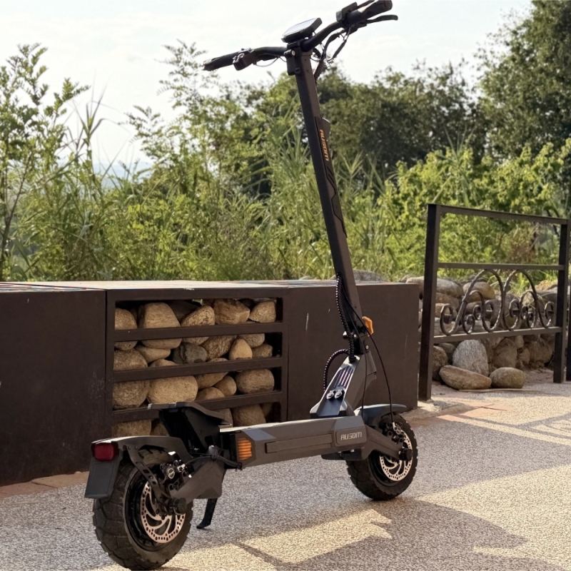 Ausom DT2 Pro Trottinette Électrique Double Moteur 2*1100 W — Autonomie Longue, Urbain & Tout-Terrain