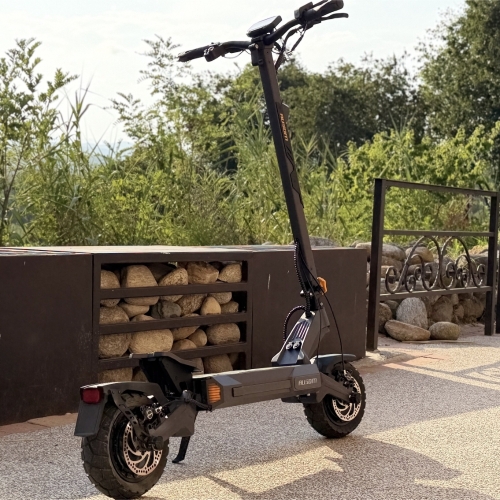 Ausom DT2 Pro Trottinette Électrique Double Moteur 2*1100 W — Autonomie Longue, Urbain & Tout-Terrain