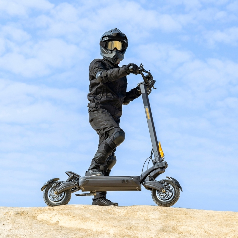 Ausom F1 Max - Trottinette Électrique Puissante 2800W | Autonomie 100km